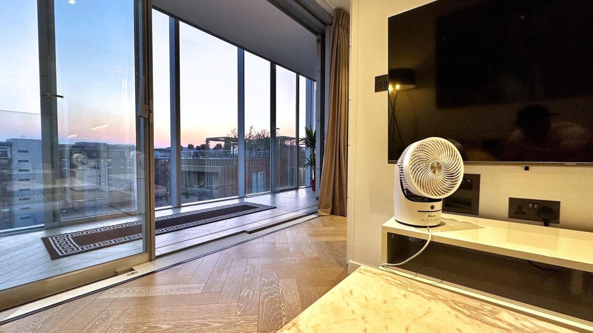 Battersea Power Station - Winter Garden Balcony & 1Gb Wifi - Luxurylondonstays Exterior foto